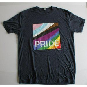Credit Karma Pride 2022 Men's Medium Shirt